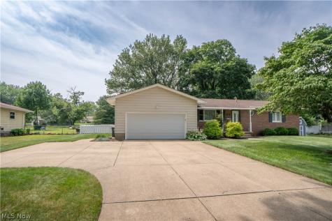 3524 Frawood Drive Uniontown OH 44685