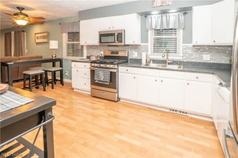 3524 Frawood Drive Uniontown OH 44685