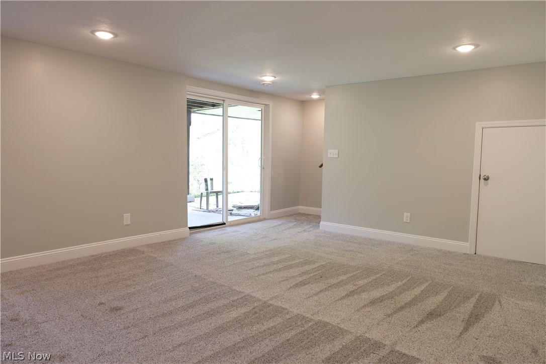 788 Ridgewood Drive Coshocton OH 43812