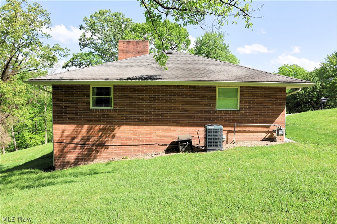 788 Ridgewood Drive Coshocton OH 43812
