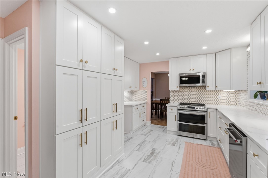 14401 Trenton Avenue Strongsville OH 44136