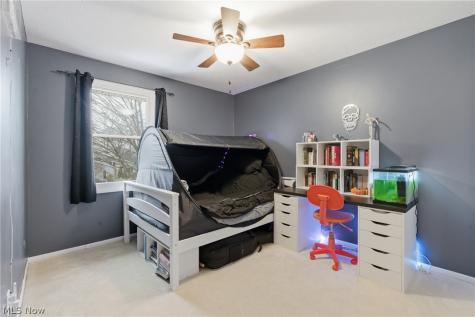14401 Trenton Avenue Strongsville OH 44136