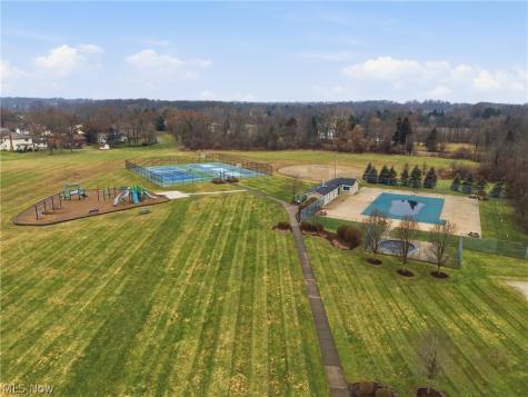 14401 Trenton Avenue Strongsville OH 44136