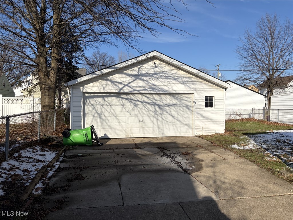 20751 Wilmore Avenue Euclid OH 44123