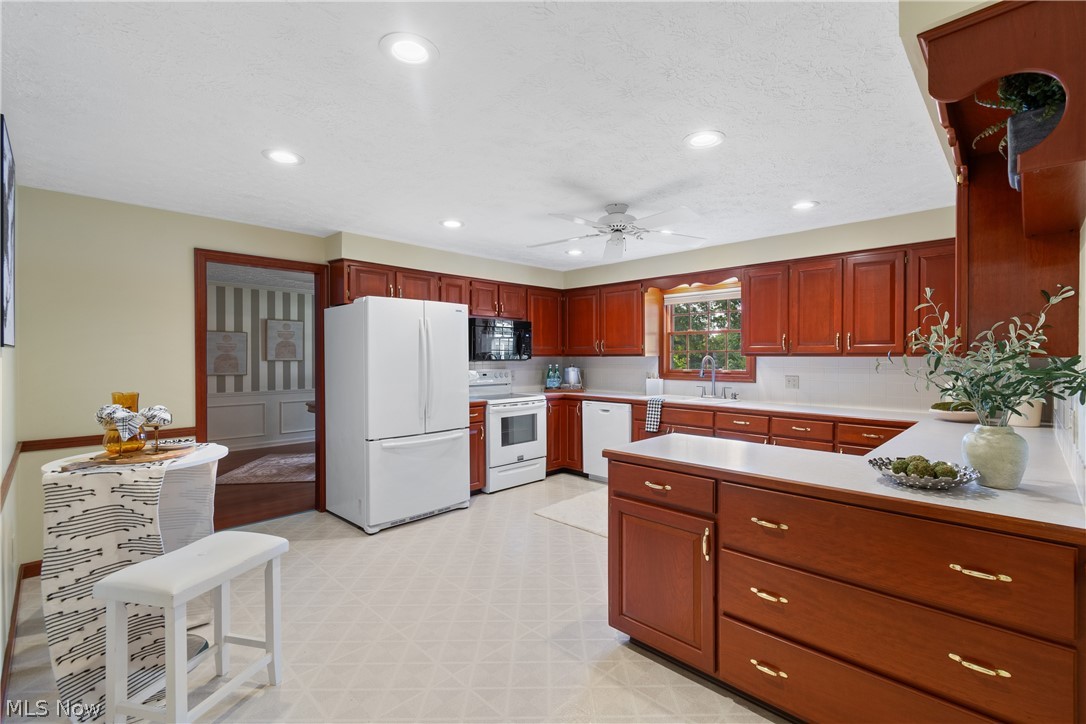 1300 7th Street NE North Canton OH 44720