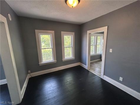 8910 Harris Avenue Cleveland OH 44104