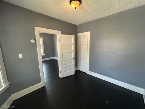 8910 Harris Avenue Cleveland OH 44104