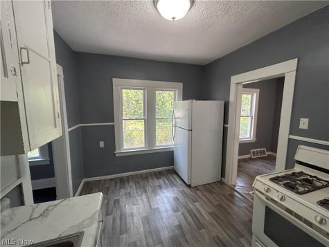 8910 Harris Avenue Cleveland OH 44104