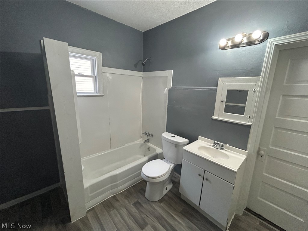 8910 Harris Avenue Cleveland OH 44104