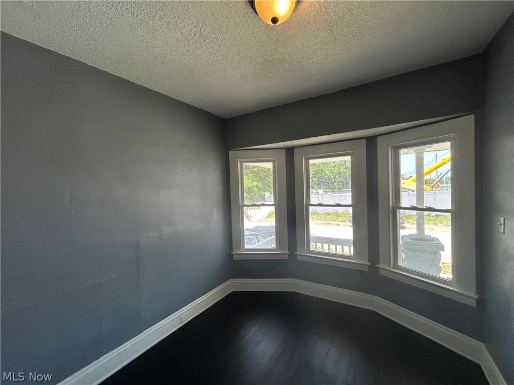 8910 Harris Avenue Cleveland OH 44104