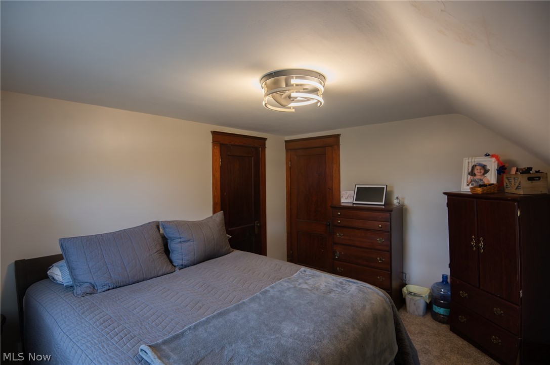 2816 Hoagland Blackstub Road Cortland OH 44410