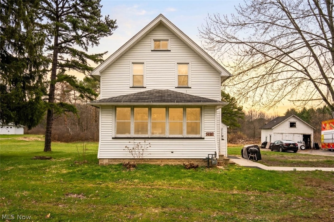 2816 Hoagland Blackstub Road Cortland OH 44410