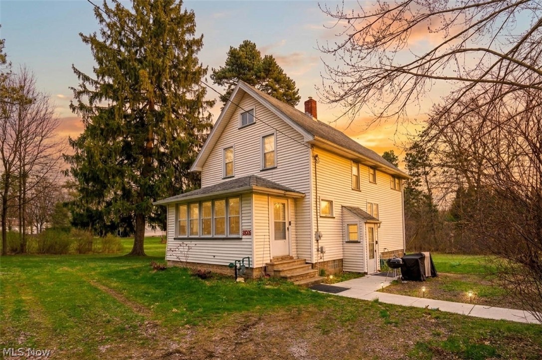 2816 Hoagland Blackstub Road Cortland OH 44410