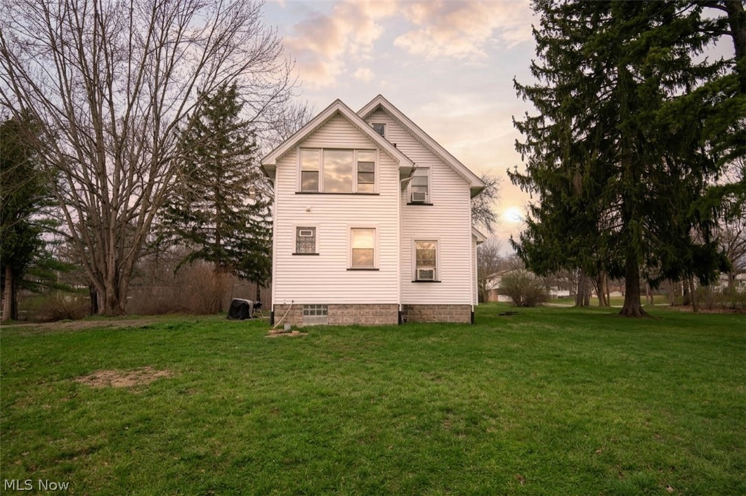 2816 Hoagland Blackstub Road Cortland OH 44410