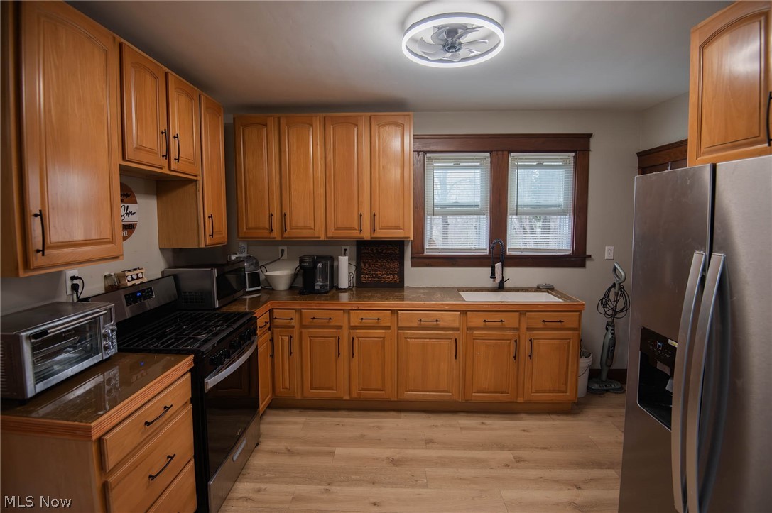 2816 Hoagland Blackstub Road Cortland OH 44410