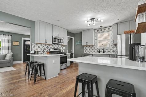 1739 13th Street Cuyahoga Falls OH 44223