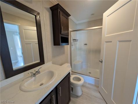 205 Greenbriar Drive Elyria OH 44035