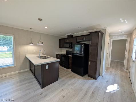 205 Greenbriar Drive Elyria OH 44035