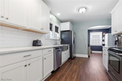 621 Greenwood Avenue Akron OH 44320