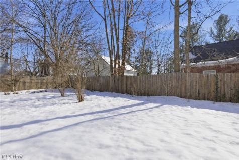 621 Greenwood Avenue Akron OH 44320