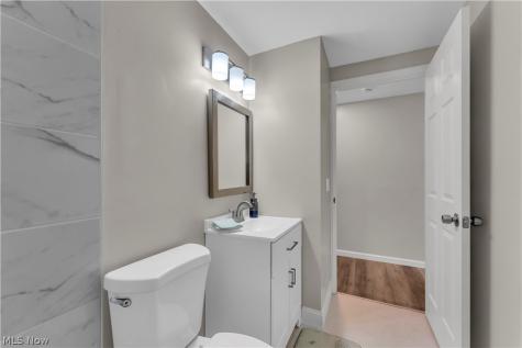 6391 Sandfield Drive Brook Park OH 44142