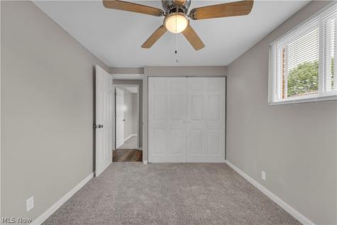 6391 Sandfield Drive Brook Park OH 44142