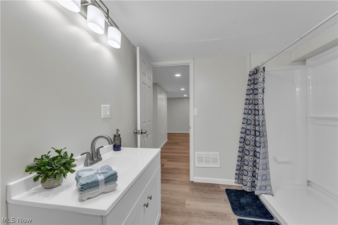 6391 Sandfield Drive Brook Park OH 44142