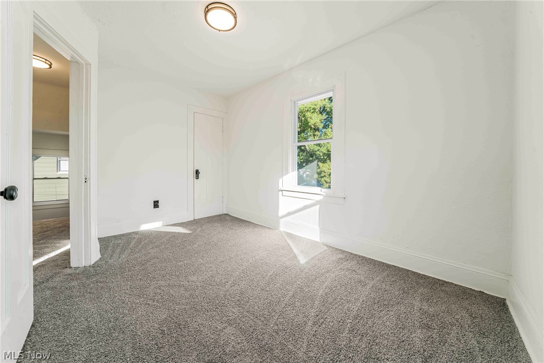 19401 Meredith Avenue Euclid OH 44119