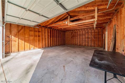 19401 Meredith Avenue Euclid OH 44119