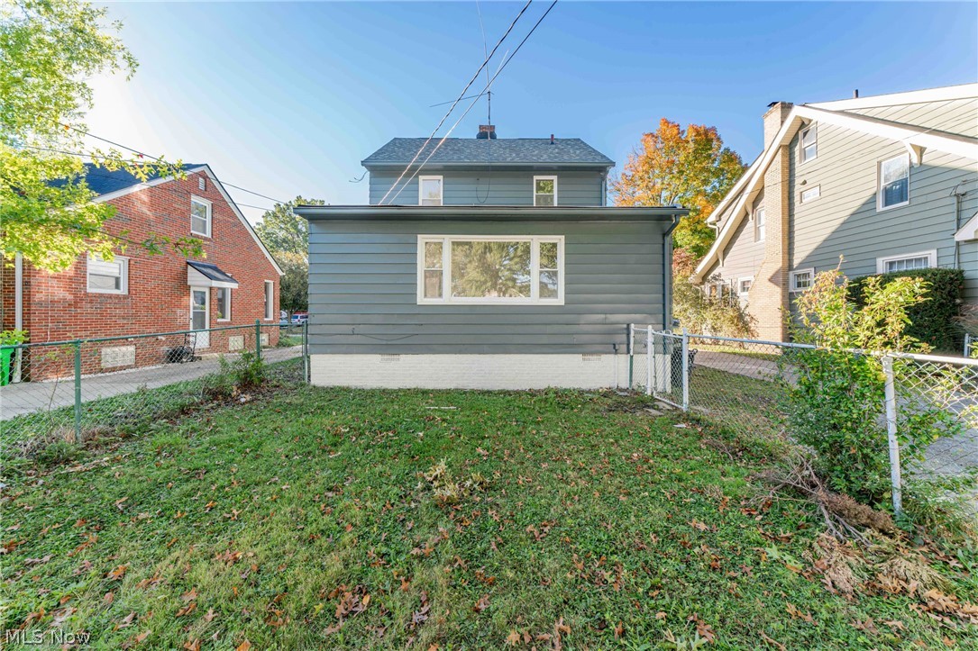 19401 Meredith Avenue Euclid OH 44119