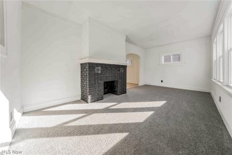 19401 Meredith Avenue Euclid OH 44119