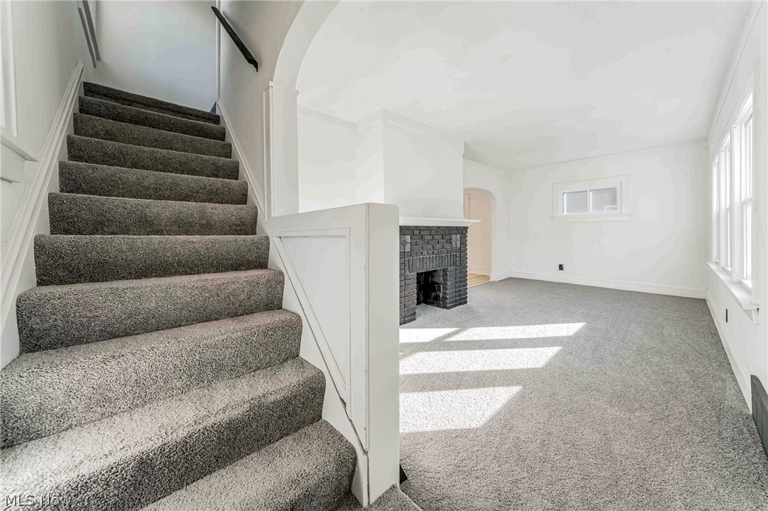 19401 Meredith Avenue Euclid OH 44119