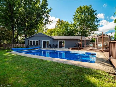 601 Perham Drive Berea OH 44017