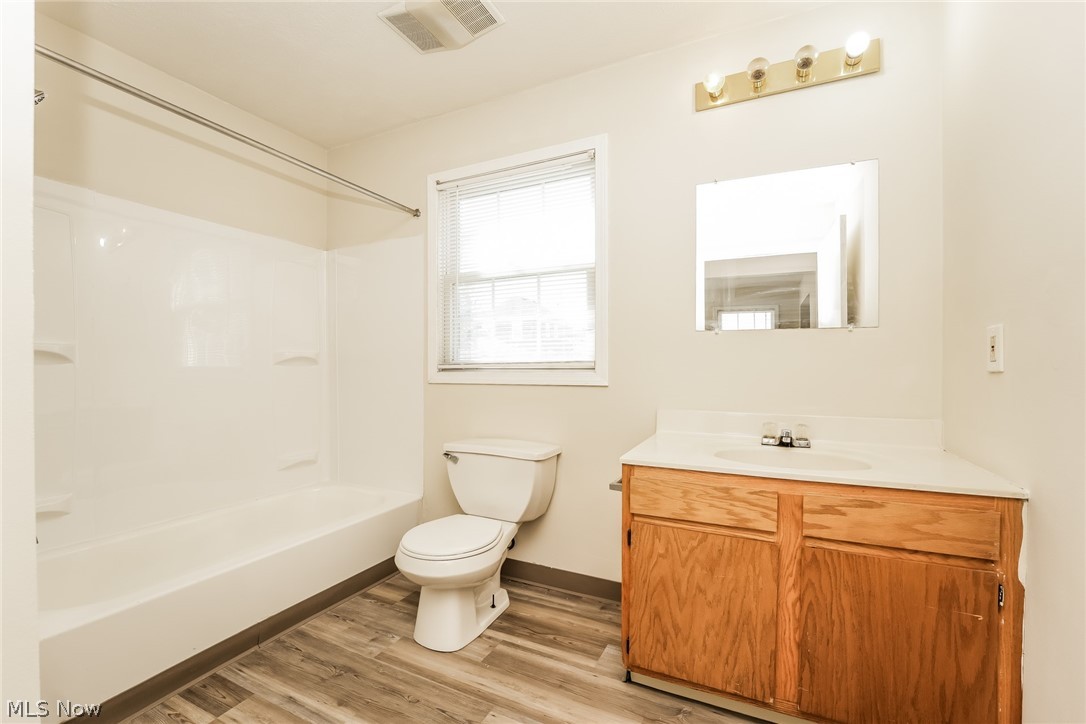 2437 E 64th Street Cleveland OH 44104