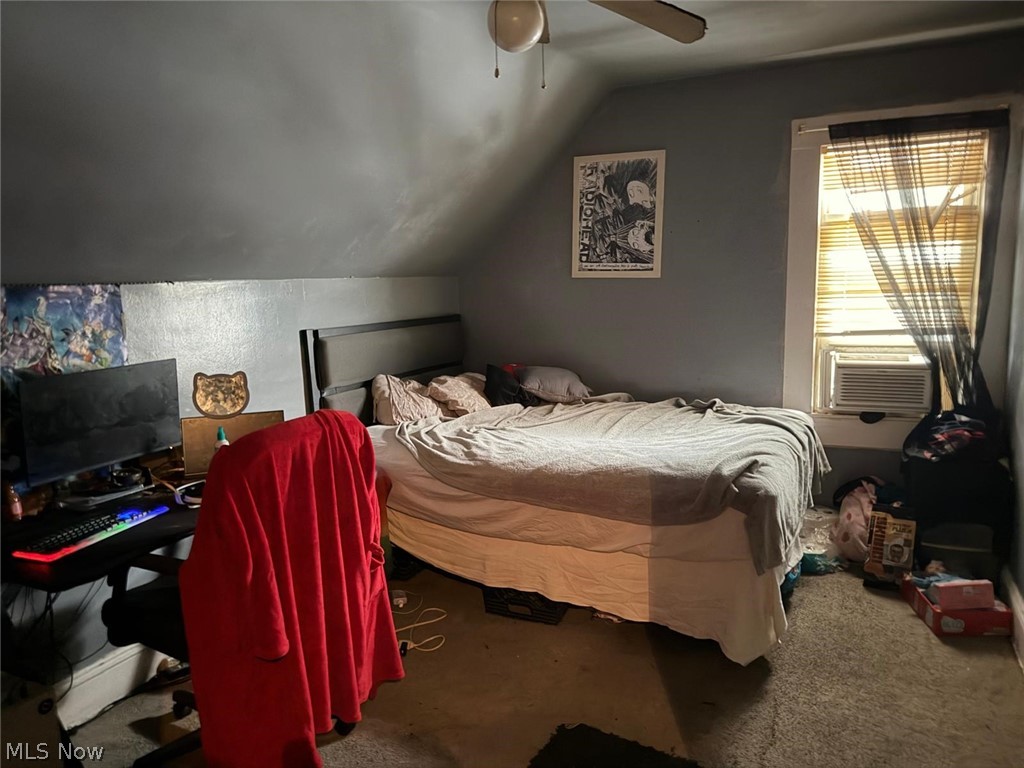 3942 Poe Avenue Cleveland OH 44109
