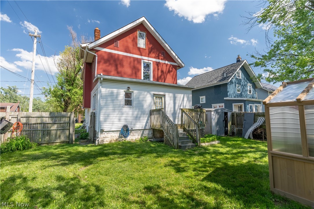 42 Verdun Drive Akron OH 44312
