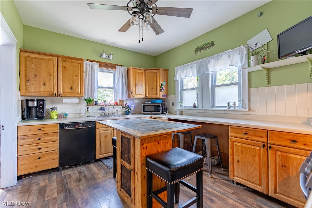42 Verdun Drive Akron OH 44312
