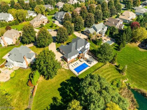 8630 Parsons Court Circle NW Massillon OH 44646