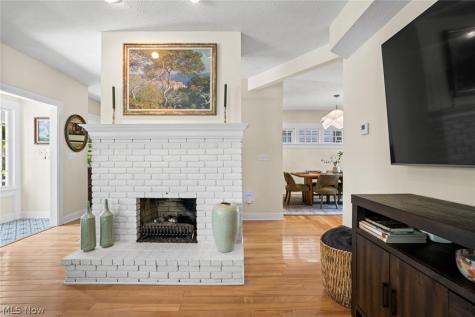 1248 W Clifton Boulevard Lakewood OH 44107