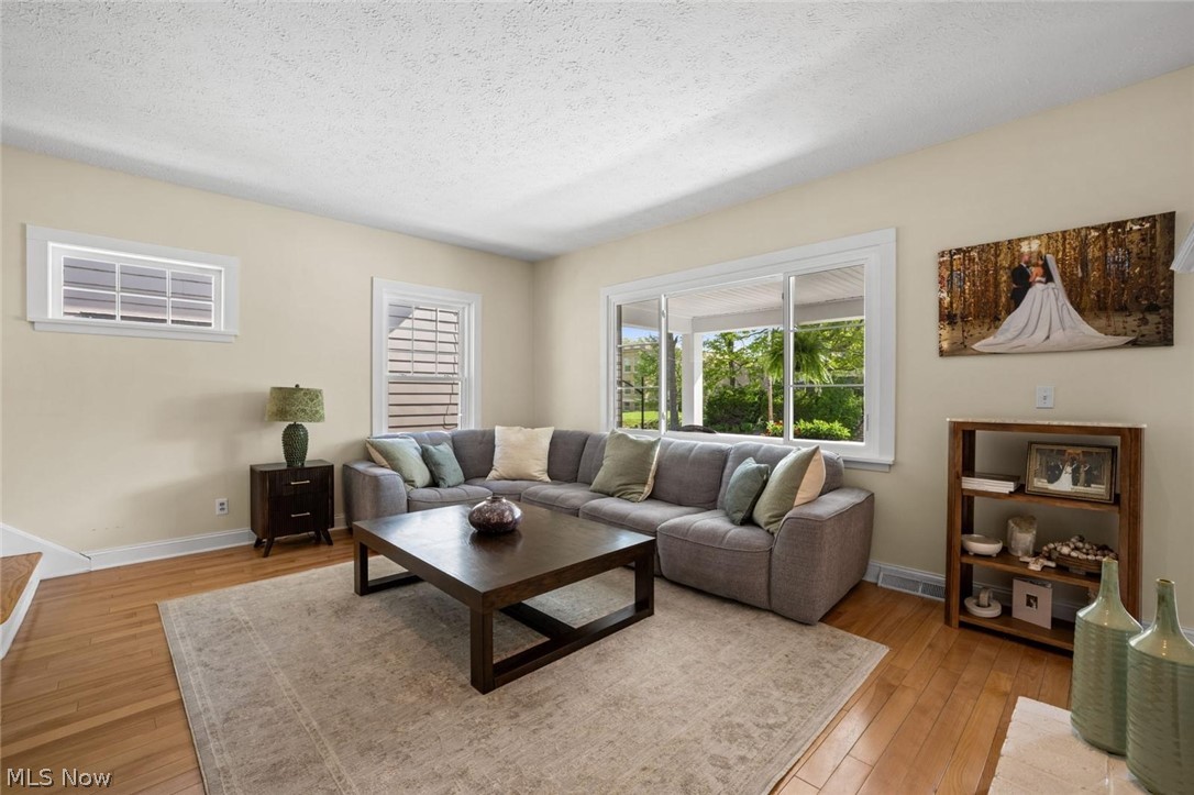 1248 W Clifton Boulevard Lakewood OH 44107