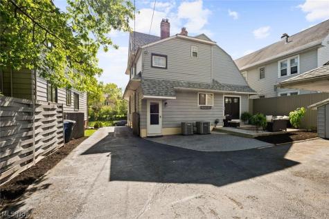 1248 W Clifton Boulevard Lakewood OH 44107