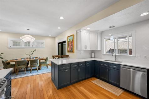 1248 W Clifton Boulevard Lakewood OH 44107