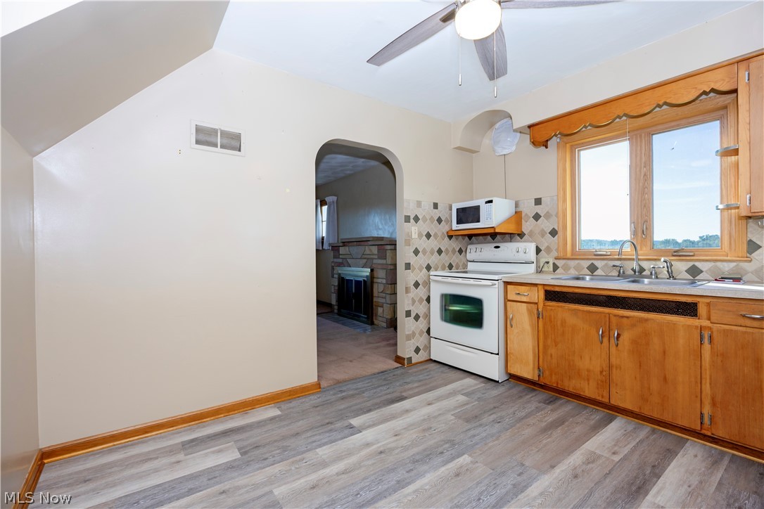1067 County Road 2786 Perrysville OH 44864
