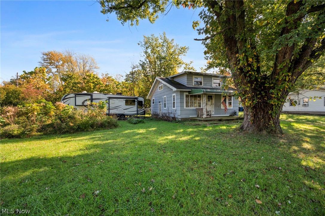 559 Pasadena Avenue Sheffield Lake OH 44054