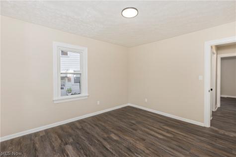 874 Hine Avenue Painesville OH 44077
