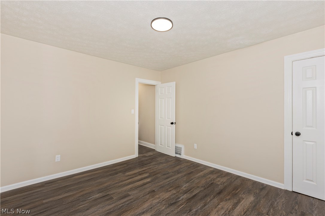 874 Hine Avenue Painesville OH 44077