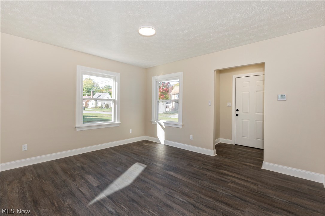 874 Hine Avenue Painesville OH 44077