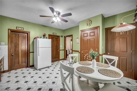 852 Starkweather Cleveland OH 44113