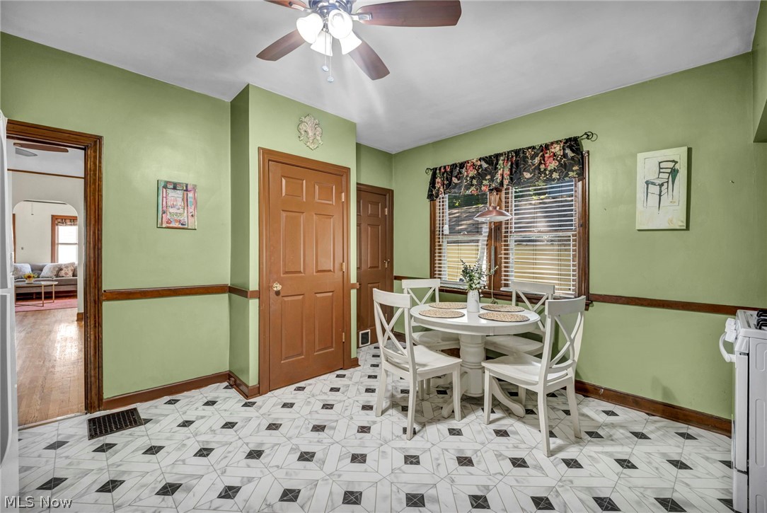 852 Starkweather Cleveland OH 44113