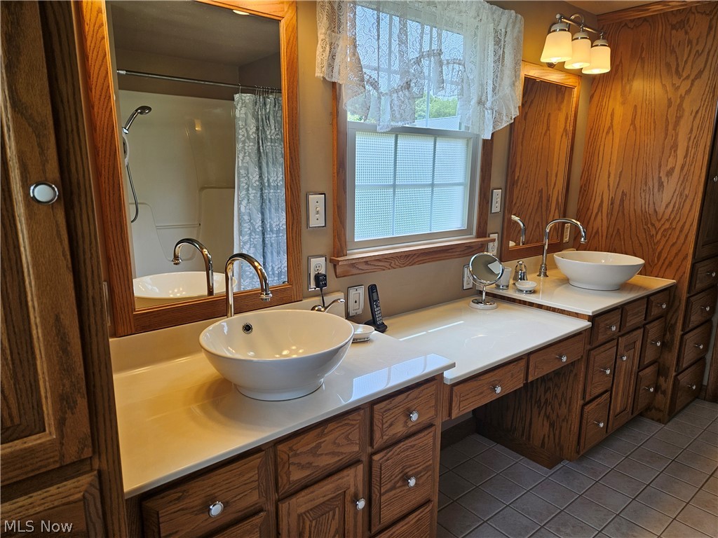 47781 Township Road 1142 Coshocton OH 43812